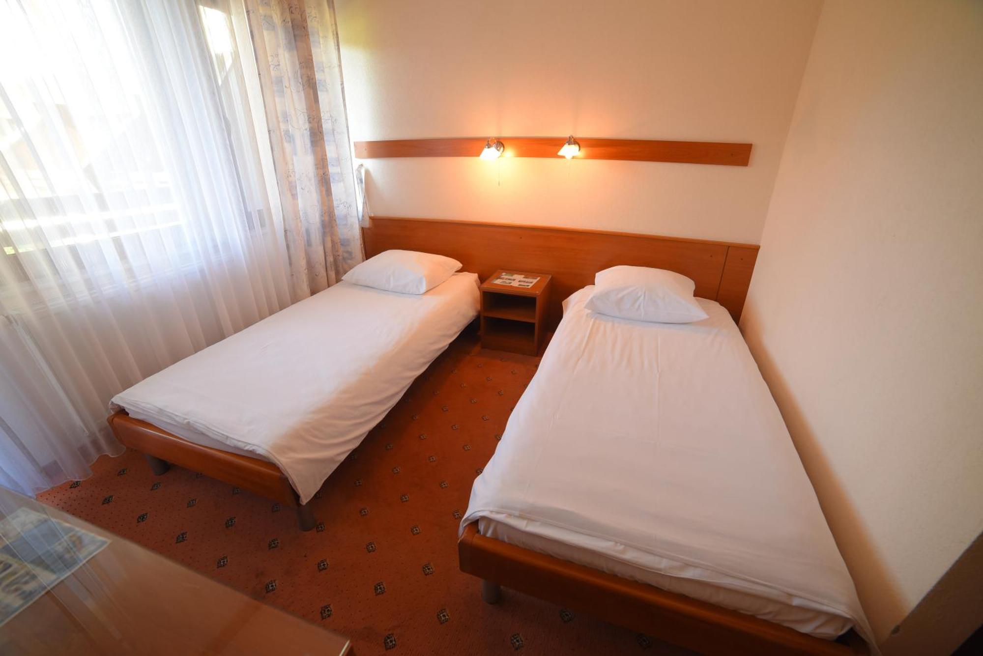 Hotel Ada Bihac Exterior photo